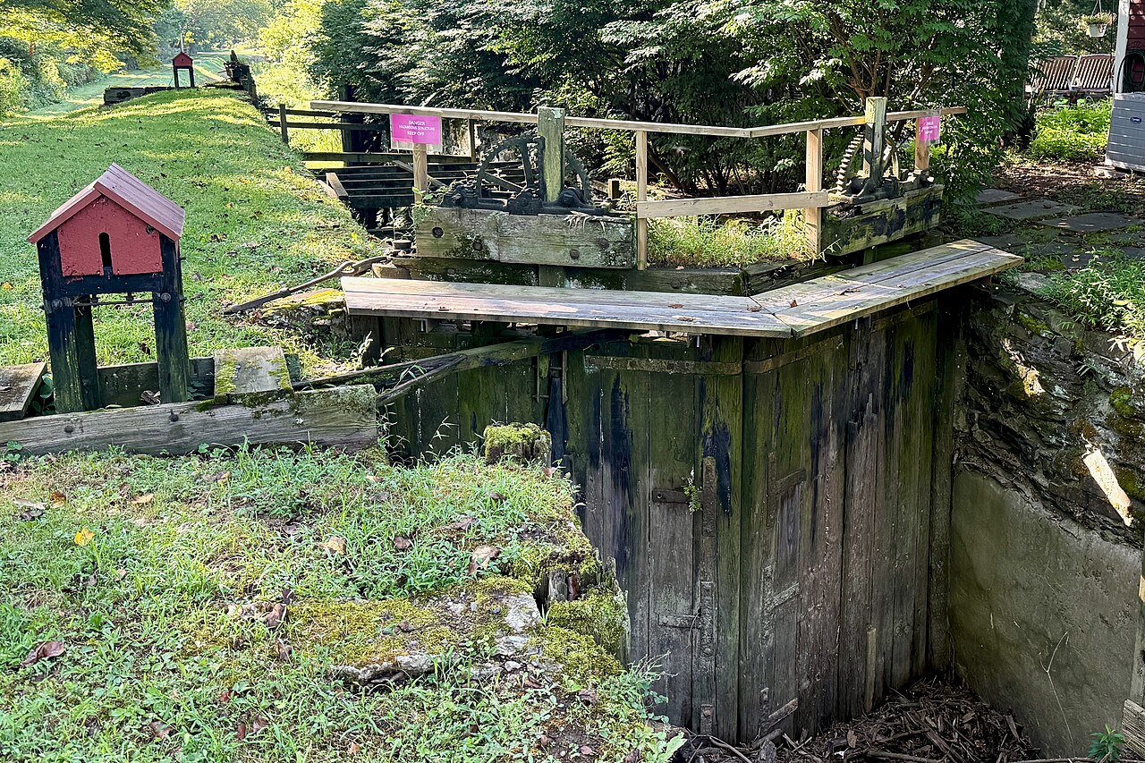 Lock 14 of the Delaware Canal at Point Pleasant, Pennsylvania